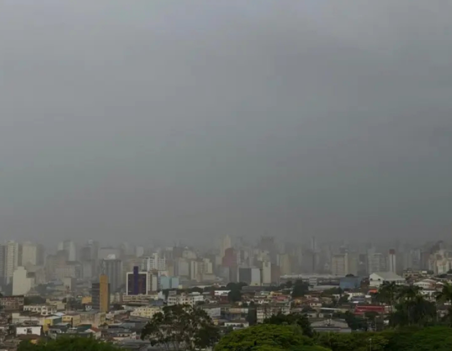 Instabilidade provoca temporais e chuva de até 300 mm em regiões do Brasil