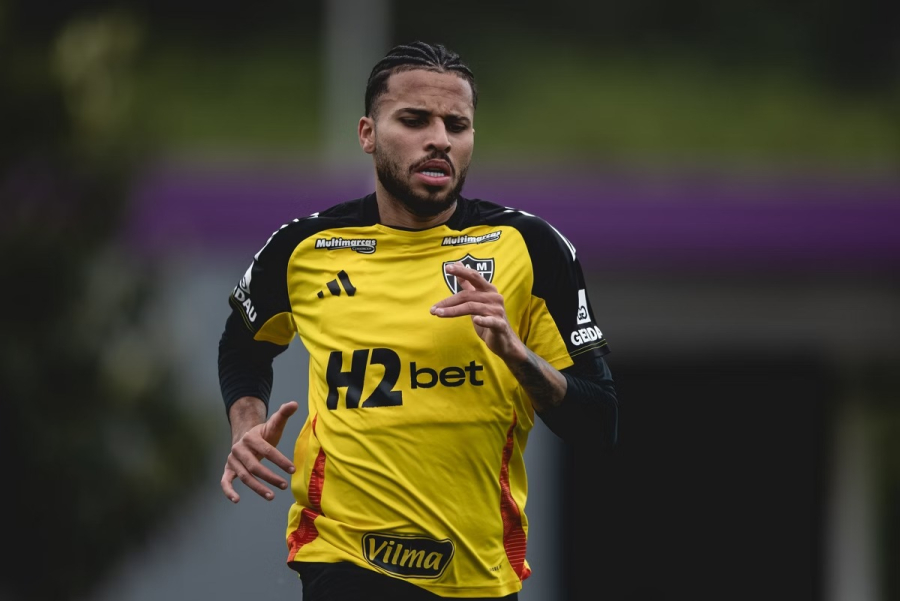 Atlético confirma ruptura em ligamento do joelho de Alexsander