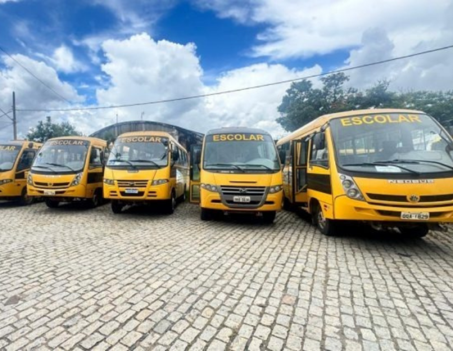 Frota escolar passa por revisão completa em Santa Luzia